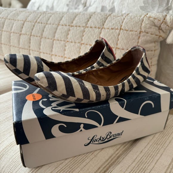 Lucky Brand Erin2 Stripe Flats Size 7 - Picture 2 of 5